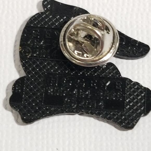 Hoppy Easter every bunny enamel pin  1" - Picture 4 of 5